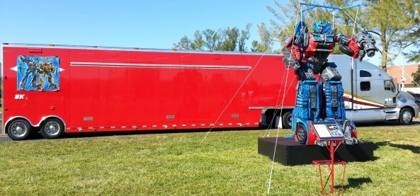 Transformers Optimus Prime Foam Sculpture 12FT Tall Replica For Sale  (4 of 4)